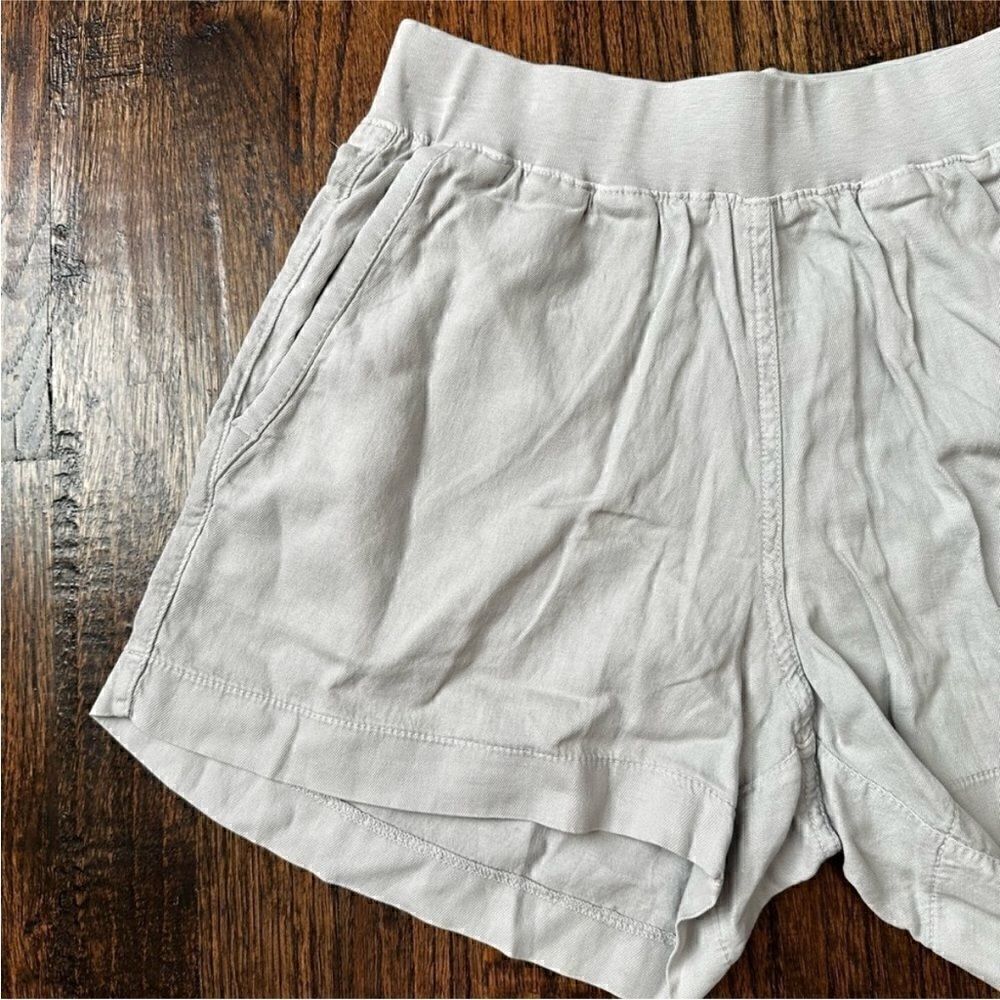 Faherty Short - Picture 4 of 8